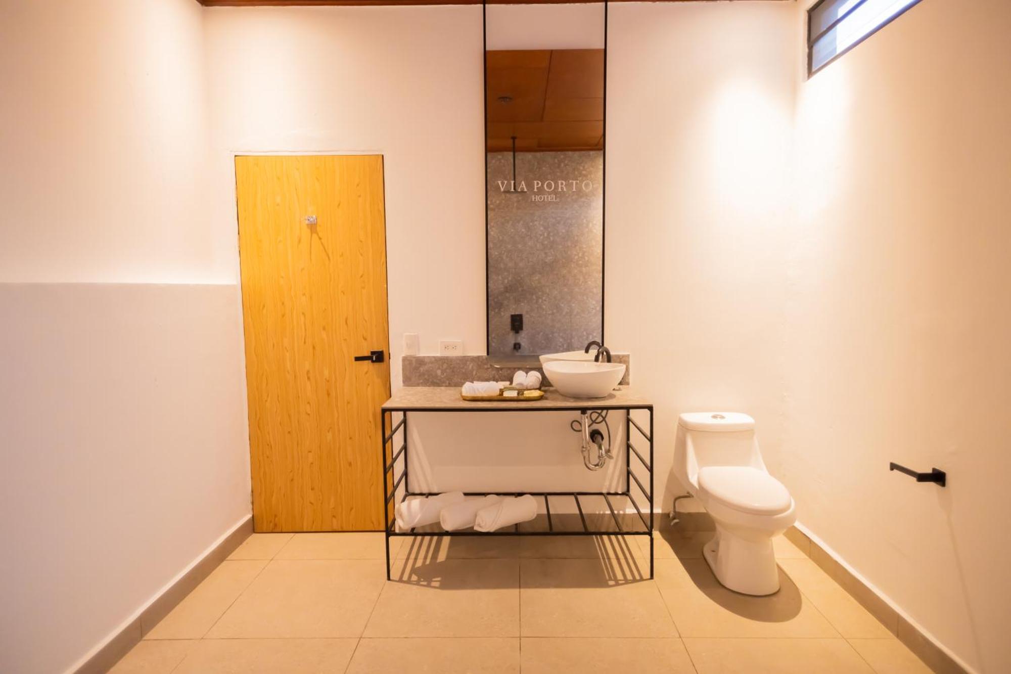 Via Porto Hotel سان سلفادور المظهر الخارجي الصورة